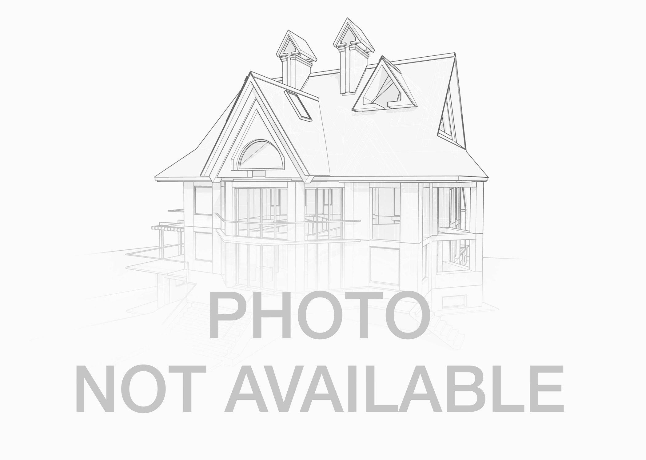 1214 Evergreen Lane 